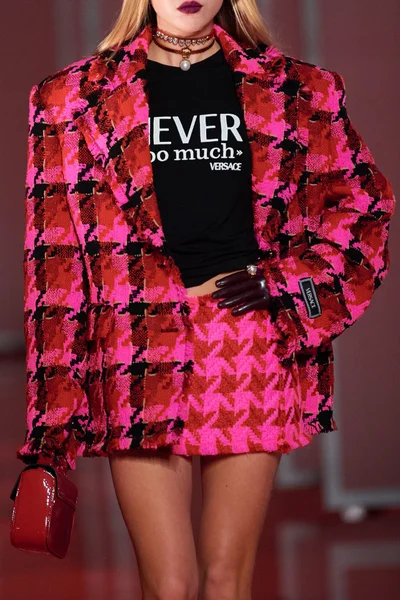Look 73